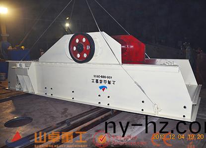 振動(dòng)(dong)餵料機(jī)